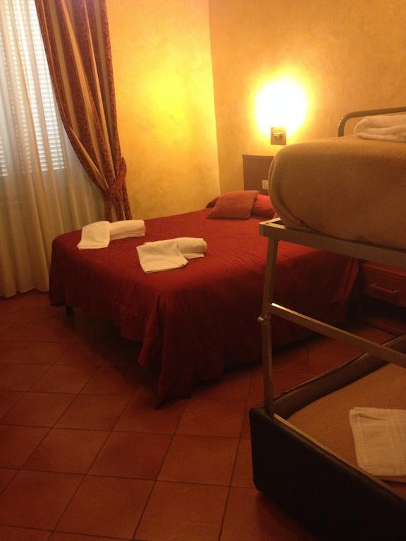 Roma Termini Inn Cameră foto