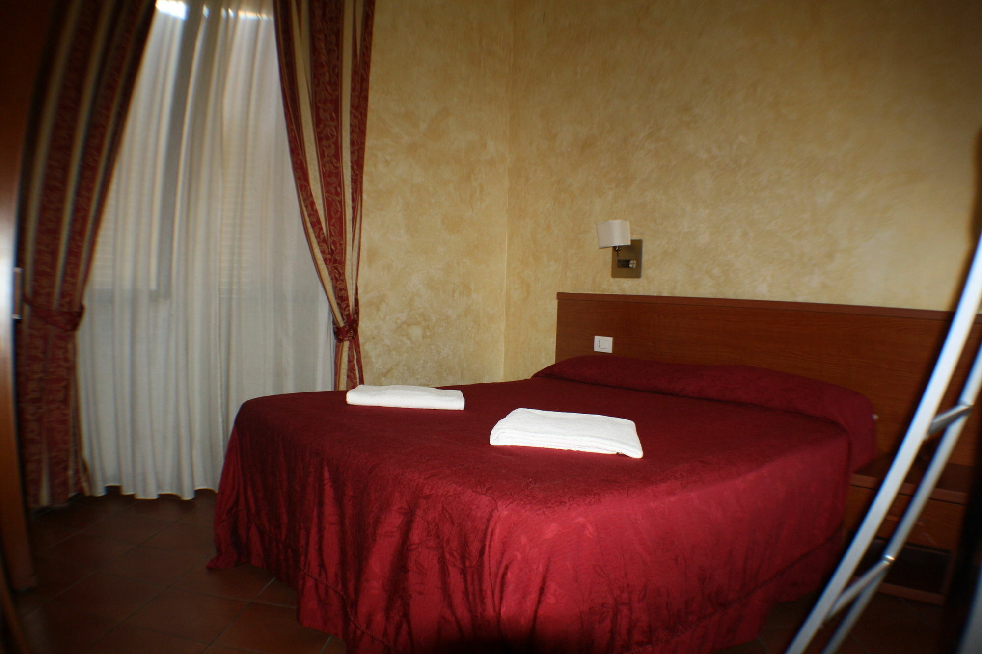 Roma Termini Inn Exterior foto